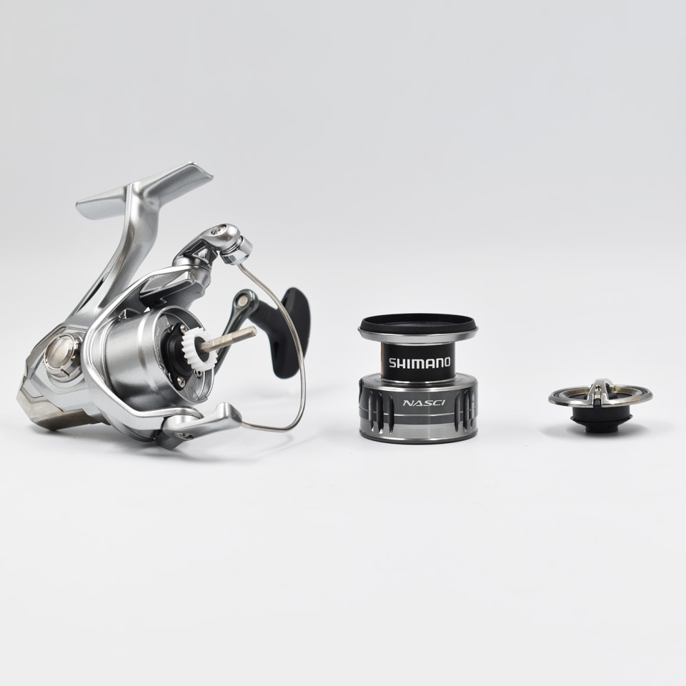スピニングフィッシングリールSHIMANO-NASCI,リー - Daiwa Reel Bg のレビューと価格